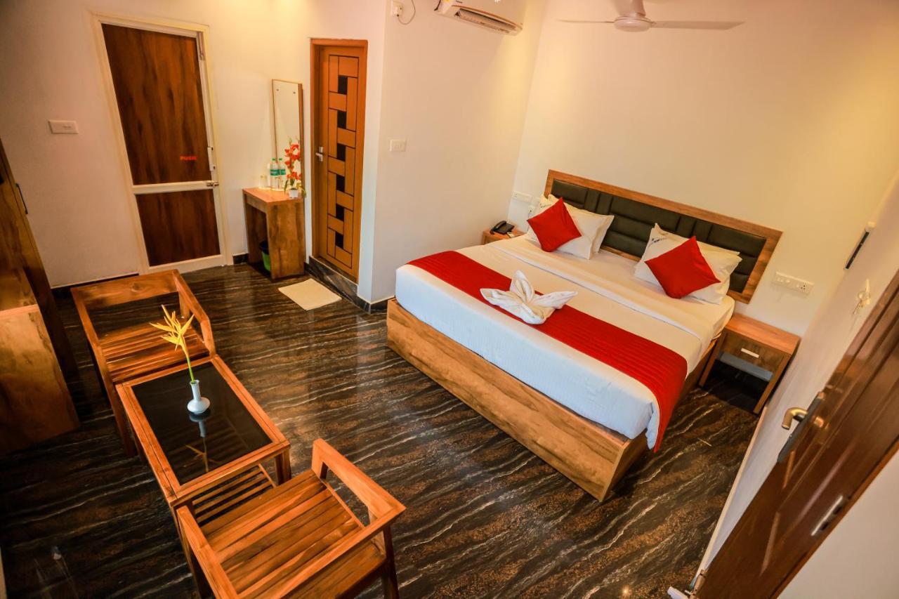 Black Beach Resort Varkala Exterior photo